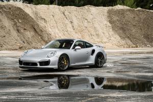 2016 Porsche 911 Turbo S on ADV.1 Wheels (ADV05S M.V2 Competition Spec)